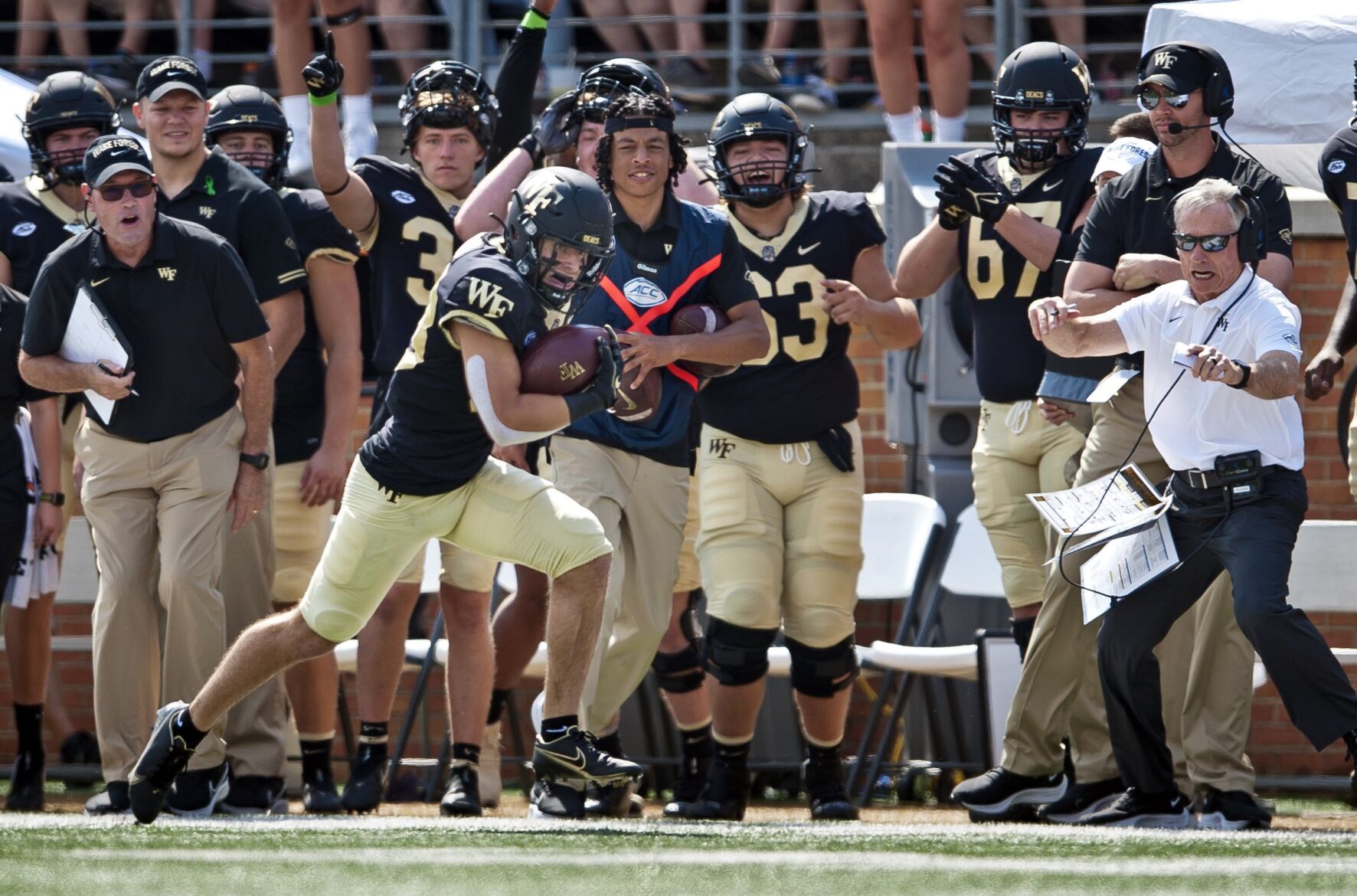 Wake Forest Louisville football